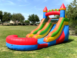 s l1600 1684219223 12' Castle Waterslide