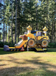 517581764 674905308925477 1606258899506677743 n 1752600009 Excavator Bounce Combo - Wet